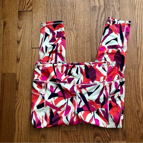 J Dow Fitness x Target Collection Geometric Pattern leggings Women’s Size 2X - Picture 5 of 7